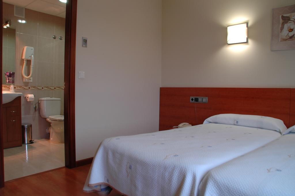 Hotel Zaravencia By Bossh Hotels Toro Exteriör bild