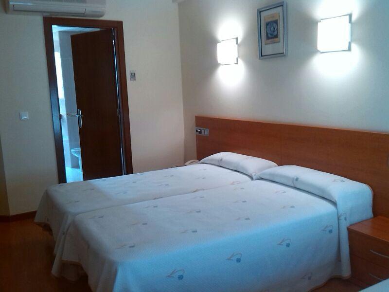 Hotel Zaravencia By Bossh Hotels Toro Exteriör bild